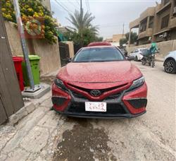 تۆیۆتا کامری